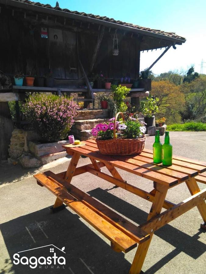 Casa Pepin - Sagasta Rural Oviedo Guest House Eksteriør bilde